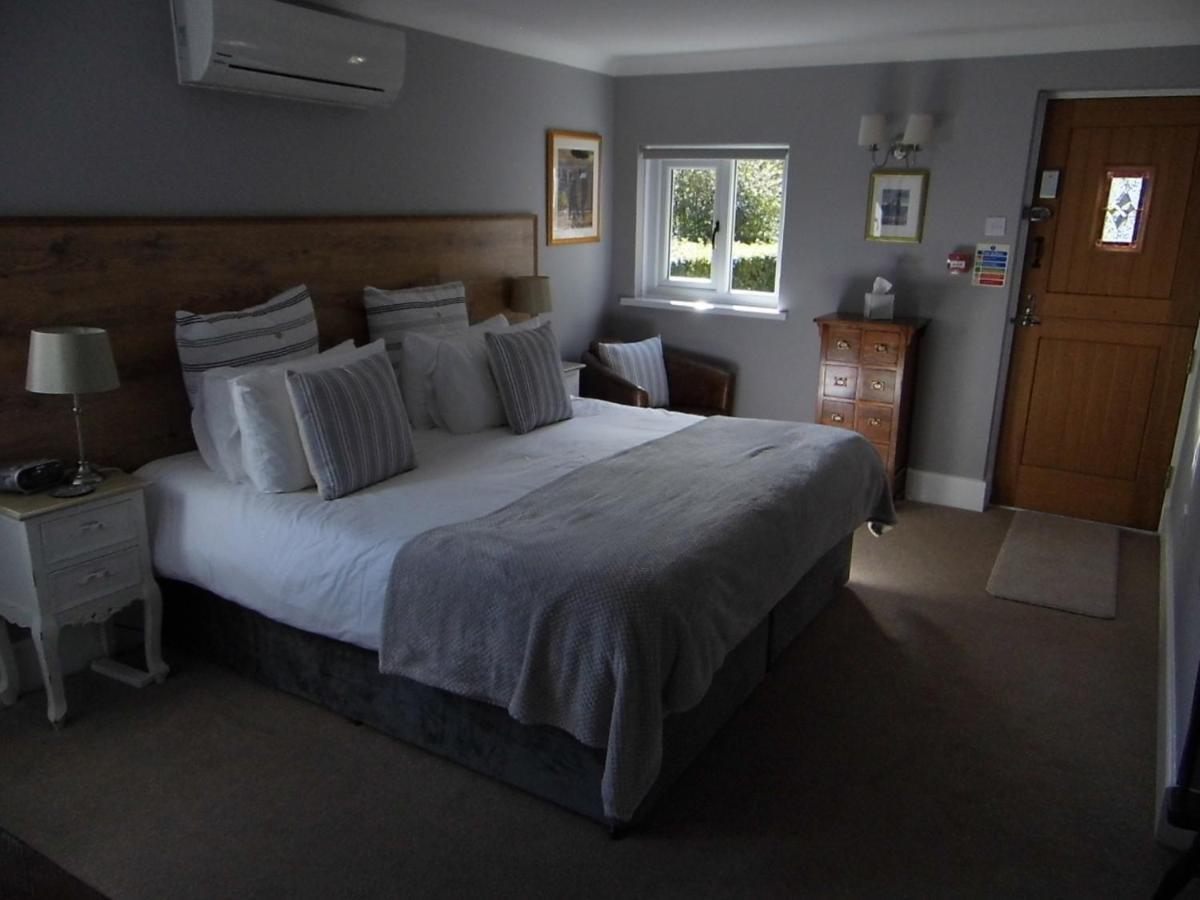 Bed and Breakfast The Mill At Glynhir Ammanford Exterior foto