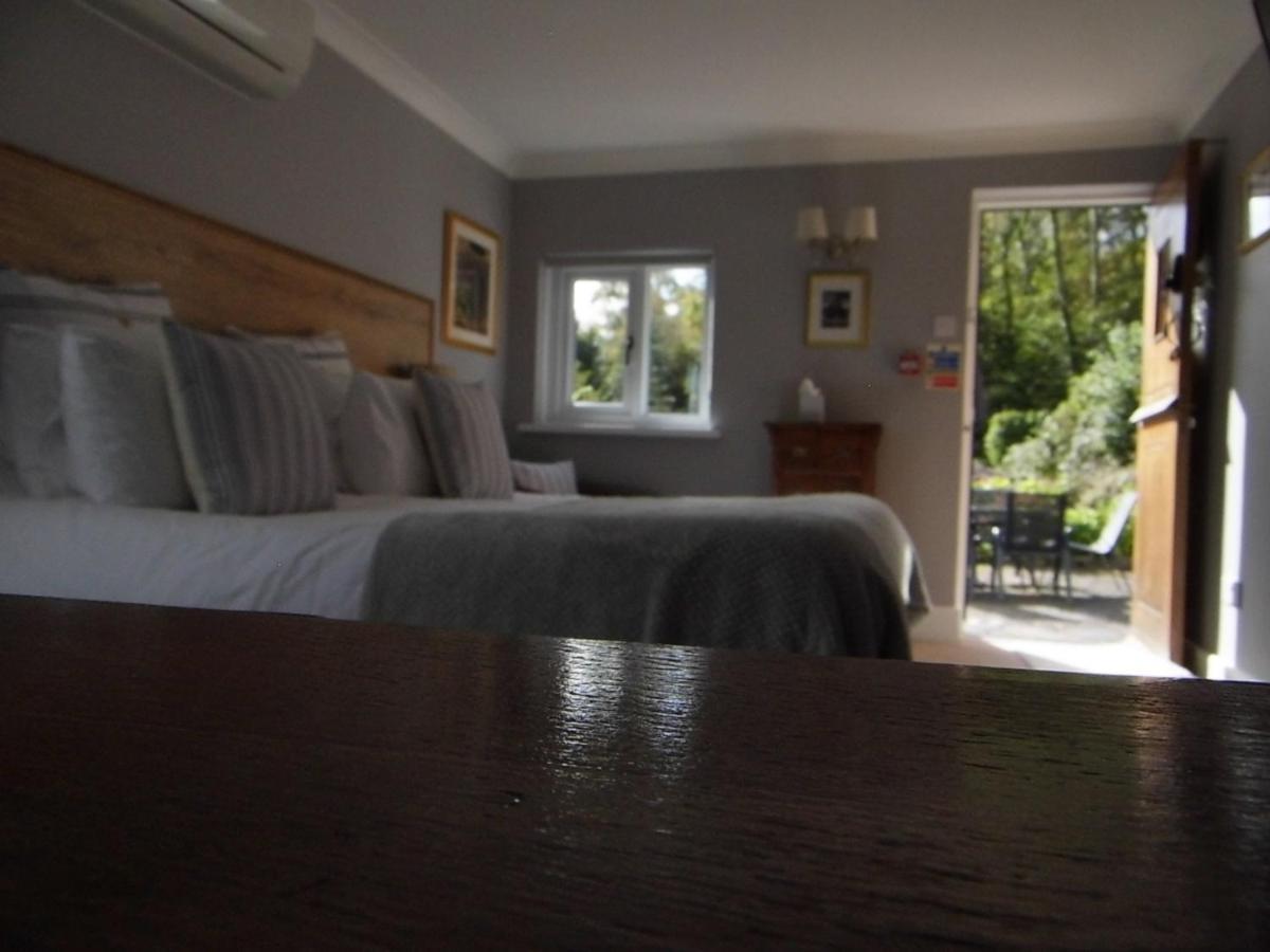 Bed and Breakfast The Mill At Glynhir Ammanford Exterior foto