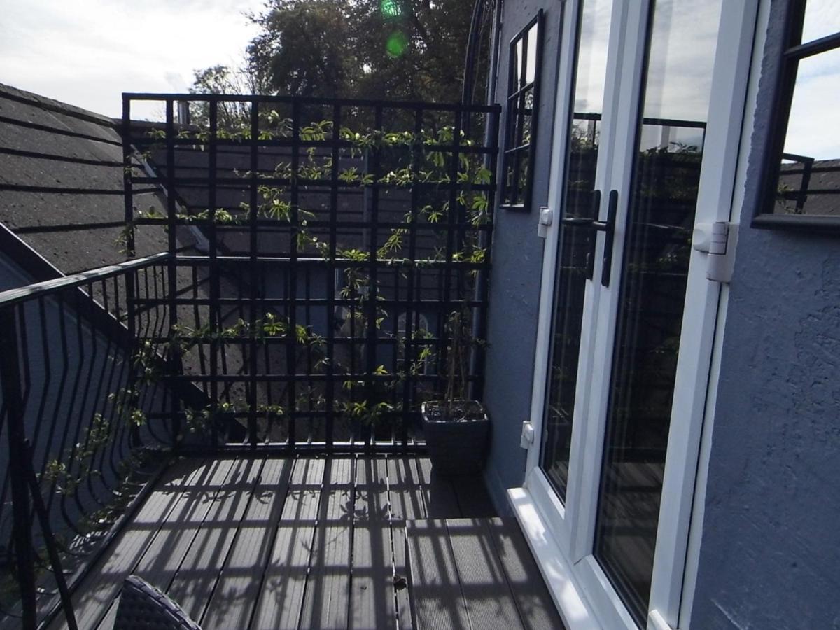 Bed and Breakfast The Mill At Glynhir Ammanford Exterior foto