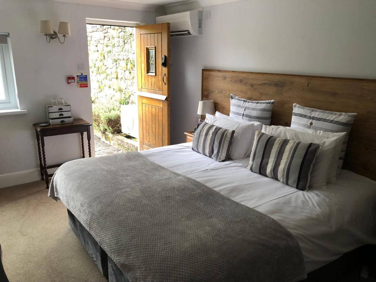 Bed and Breakfast The Mill At Glynhir Ammanford Exterior foto